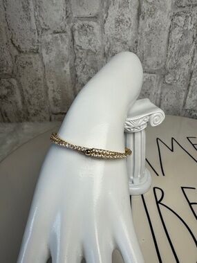 Gold Crystal Pavé Bangle Bracelet - Elegant Women's Jewelry